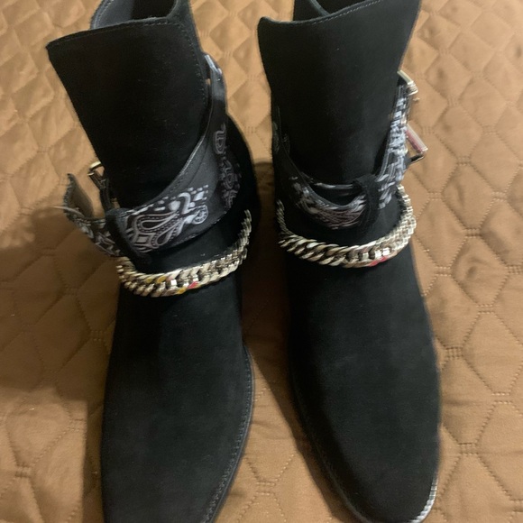 Amiri Jodhpur Bandana Buckle Ankle Boots in Black Suede Size 44